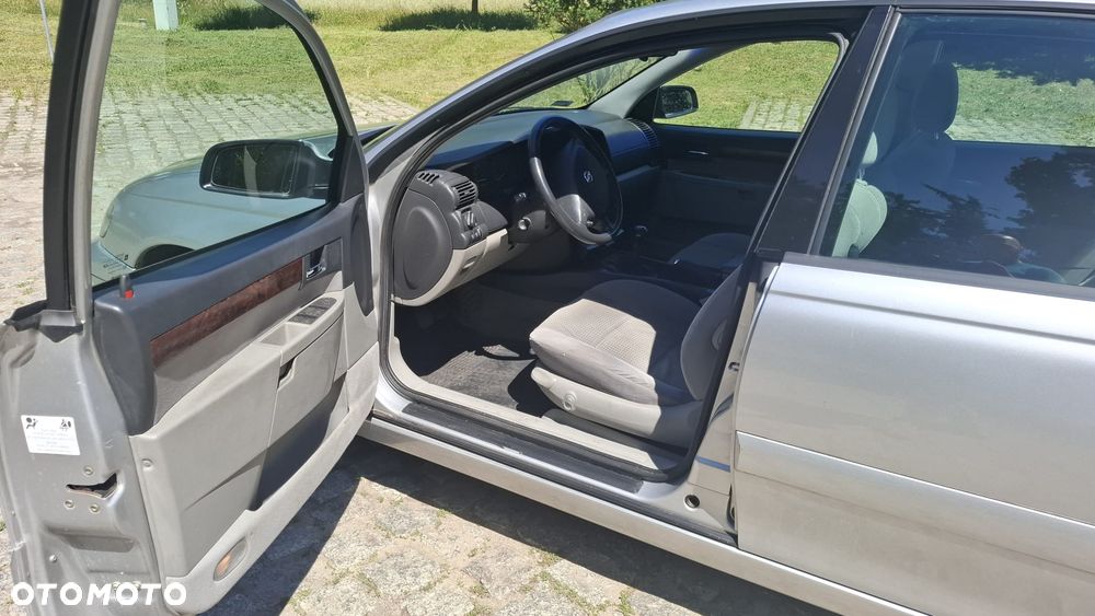 Opel Omega 2.2 Elegance - 14