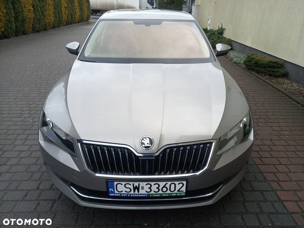 Skoda Superb 1.6 TDI Style - 10