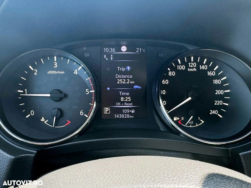 Nissan X-Trail 1.7D 150CP X-Tronic ALL MODE 4X4-I Tekna - 40