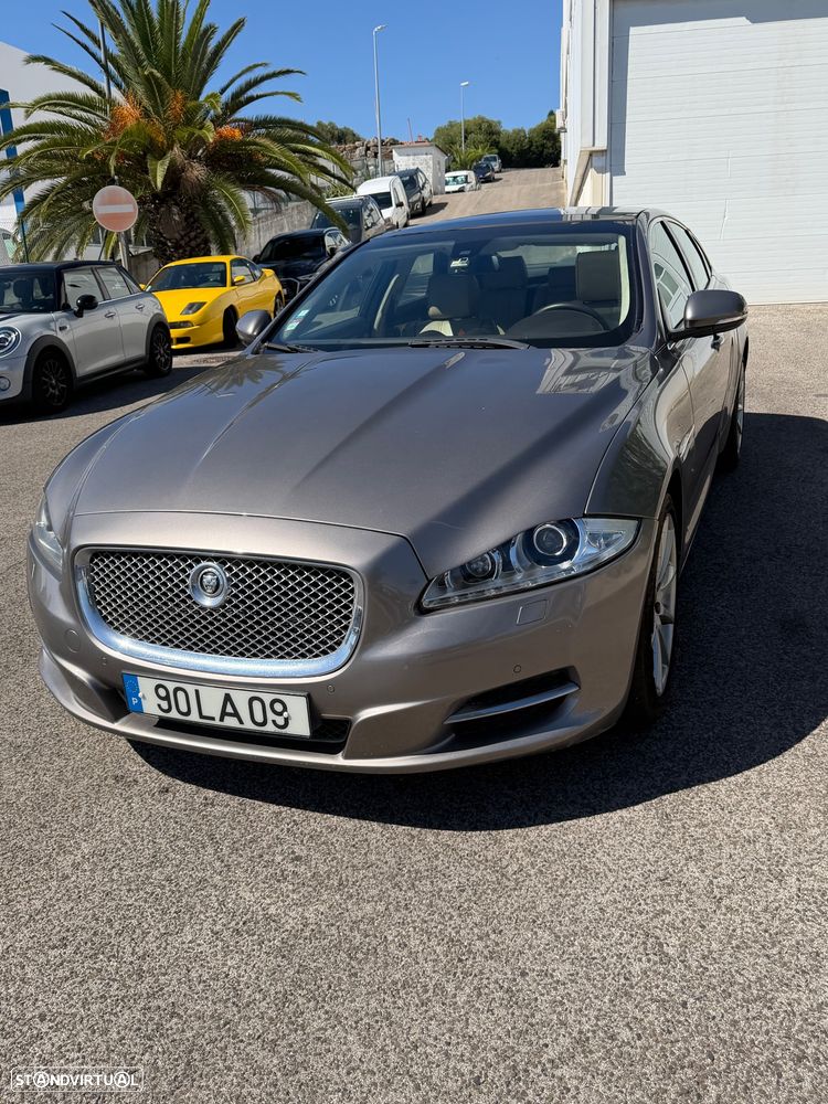 Jaguar XJ 3.0 D V6 Luxury - 3