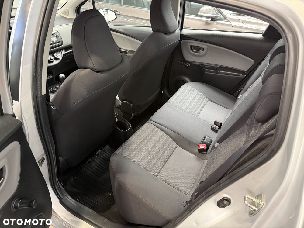Toyota Yaris 1.0 Active - 32
