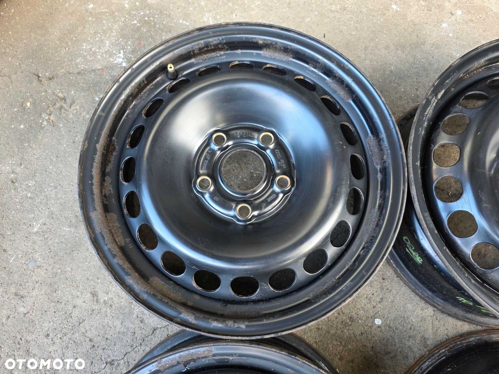 Oryginalne felgi stalowe AUDI A4 B5 15" 5x112x57,1 ET 45 VW Passat - 5