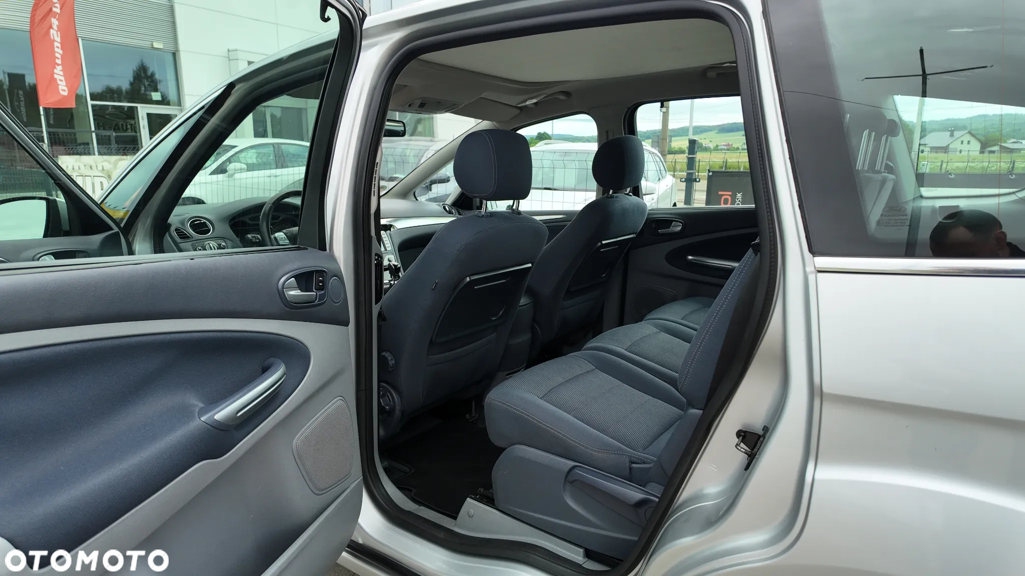 Ford S-Max 2.0 TDCi DPF Titanium - 30