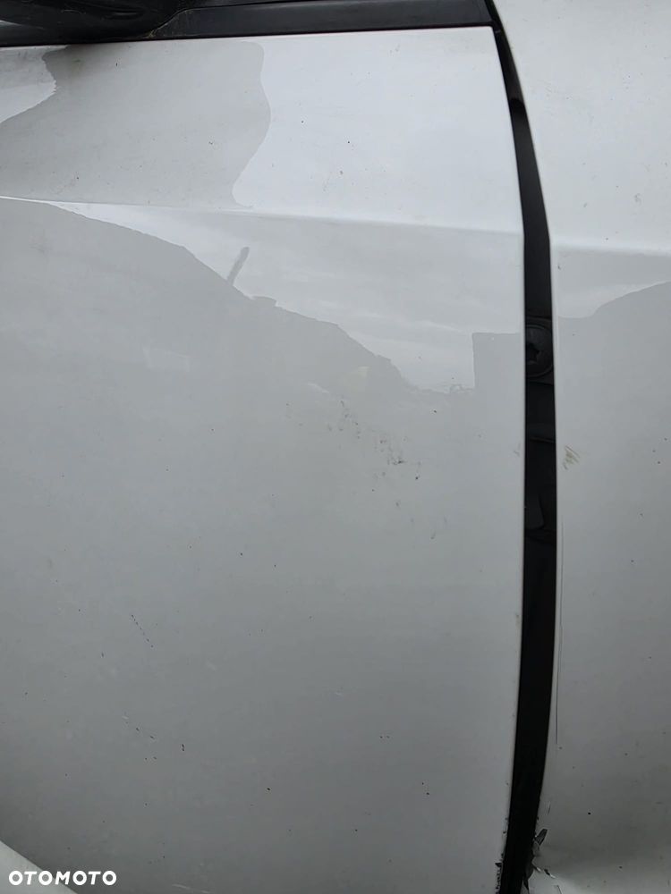 Drzwi  prawy przód  skoda  octavia  III  lift  w kolorze LF9E - 3