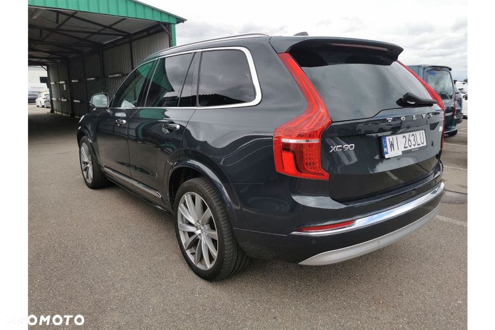 Volvo XC 90 - 4