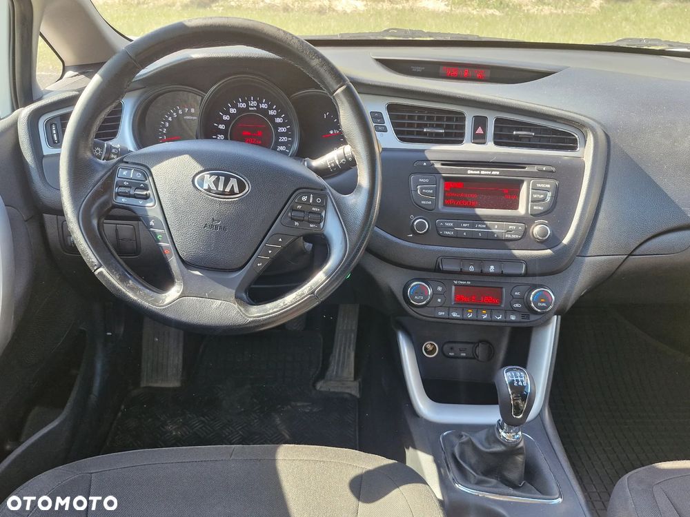Kia Ceed 1.6 GDI M - 8