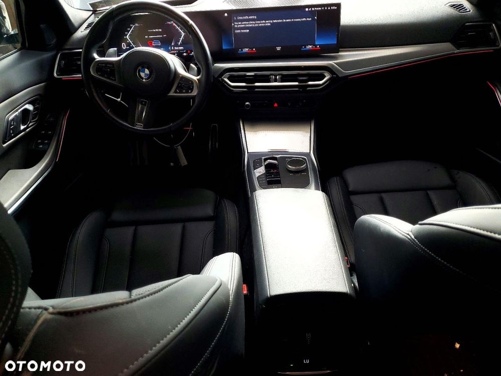 BMW Seria 3 330i xDrive M Sport - 8