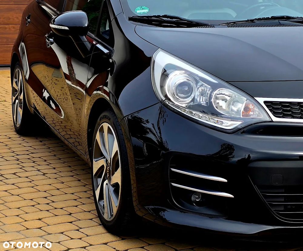 Kia Rio - 15