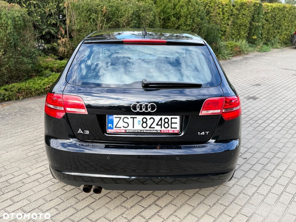 Audi A3 Sportback 1.4 TFSI S tronic Ambiente - 5