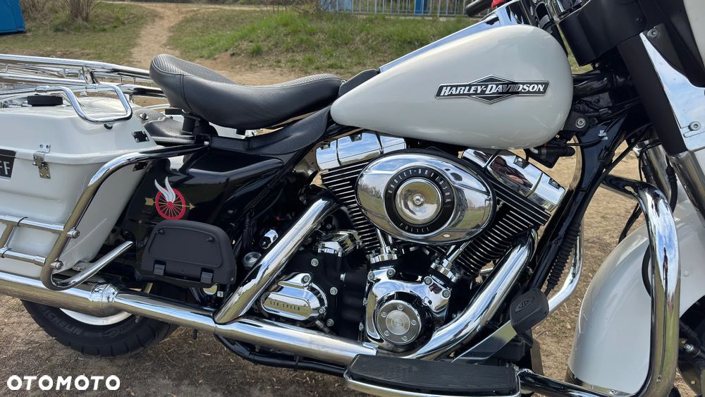 Harley-Davidson FLHT Electra Glide Standard - 7