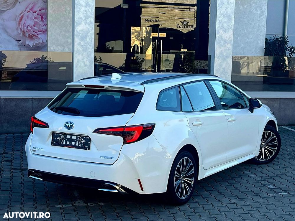 Toyota Corolla 1.8 Hybrid Touring Sports Comfort - 4