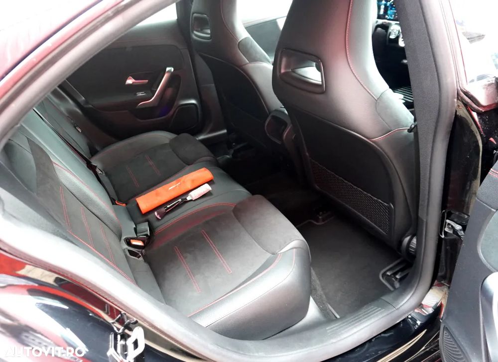 Mercedes-Benz CLA 200 7G-DCT Edition AMG Line - 14