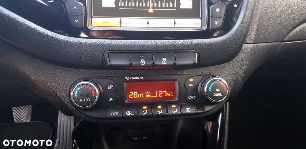 Kia Ceed 1.6 GDI L Business Line - 19