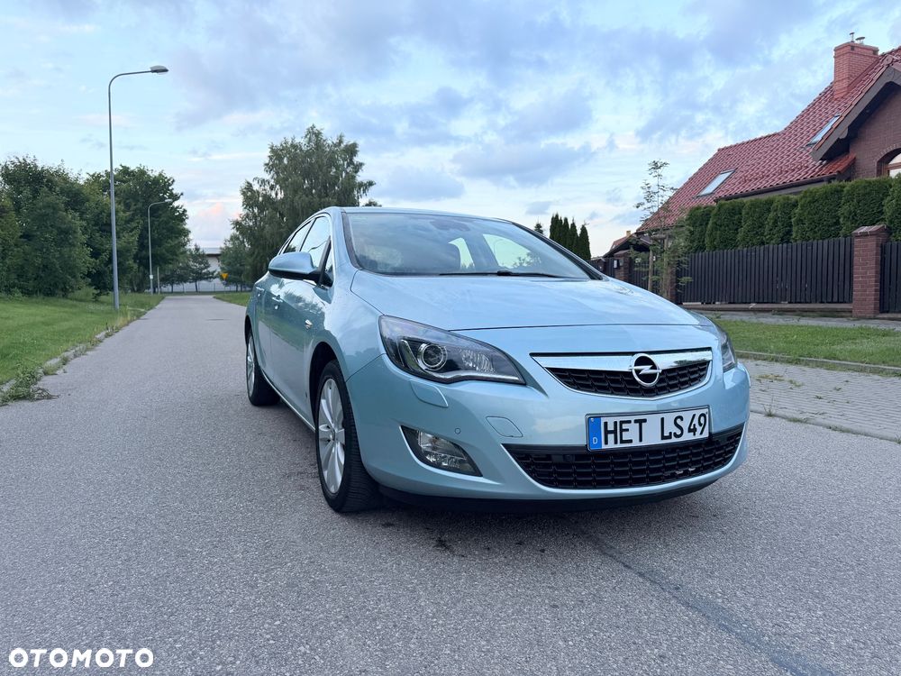 Opel Astra - 2