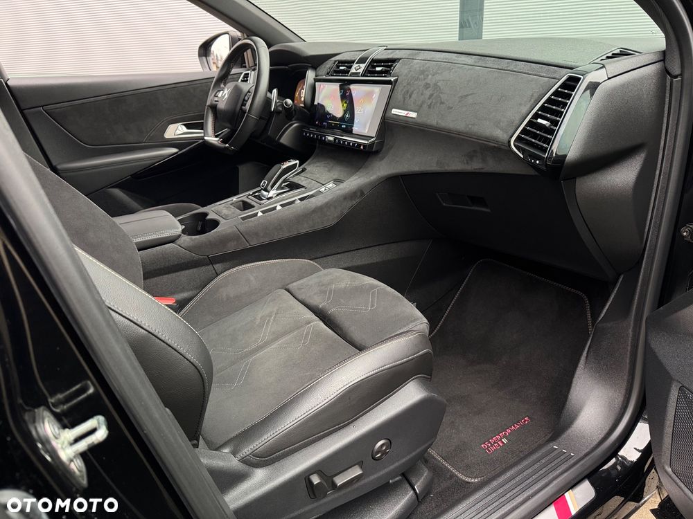 DS Automobiles DS 7 Crossback 1.6 PureTech Performance Line + - 24