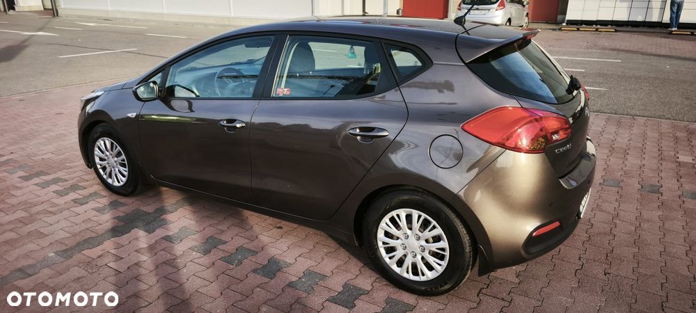 Kia Ceed 1.6 GDI M - 2