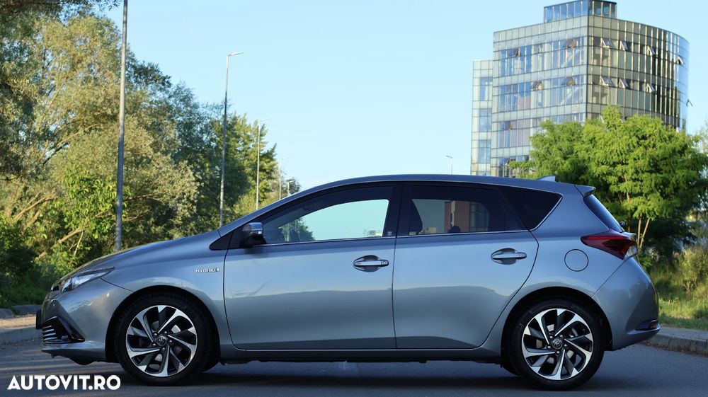 Toyota Auris - 30
