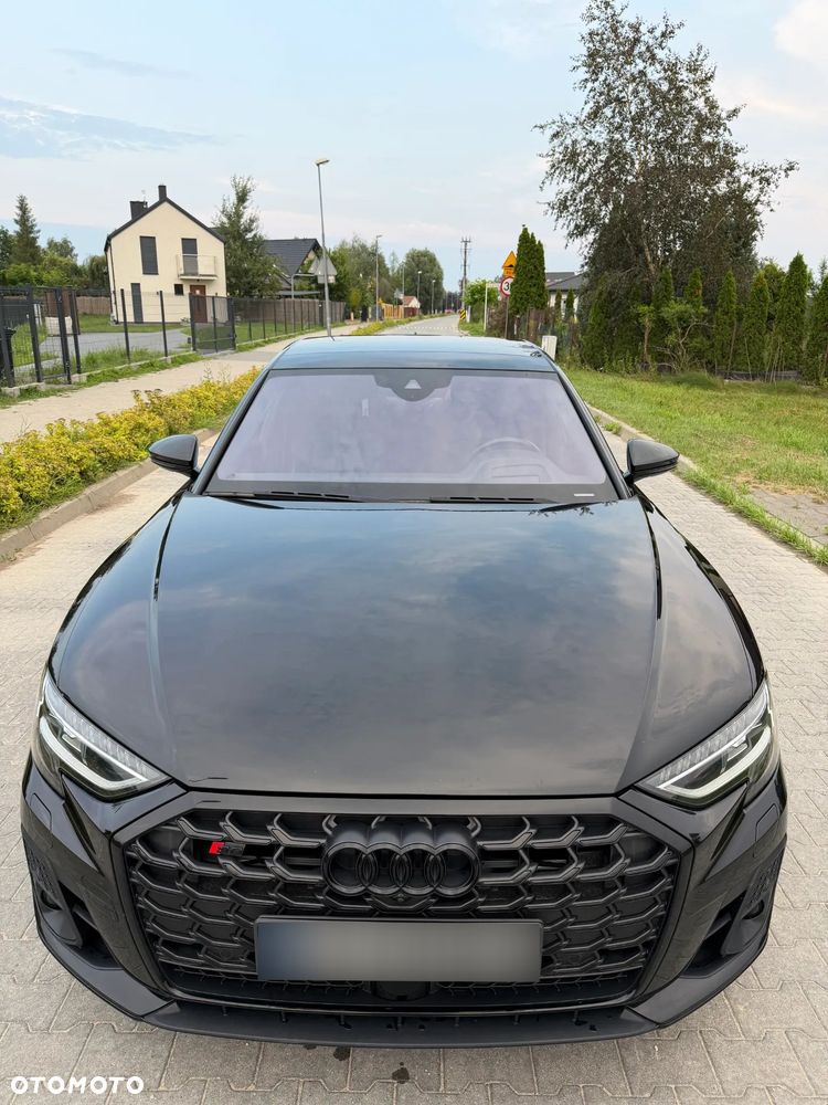 Audi S8 - 3