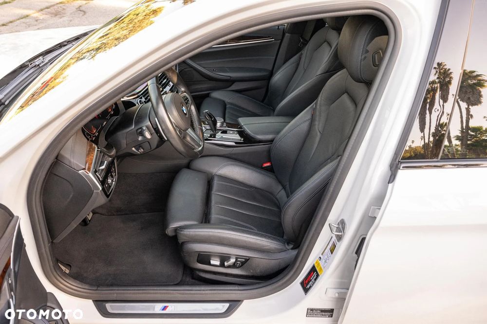 BMW Seria 5 530i M Sport Edition - 15