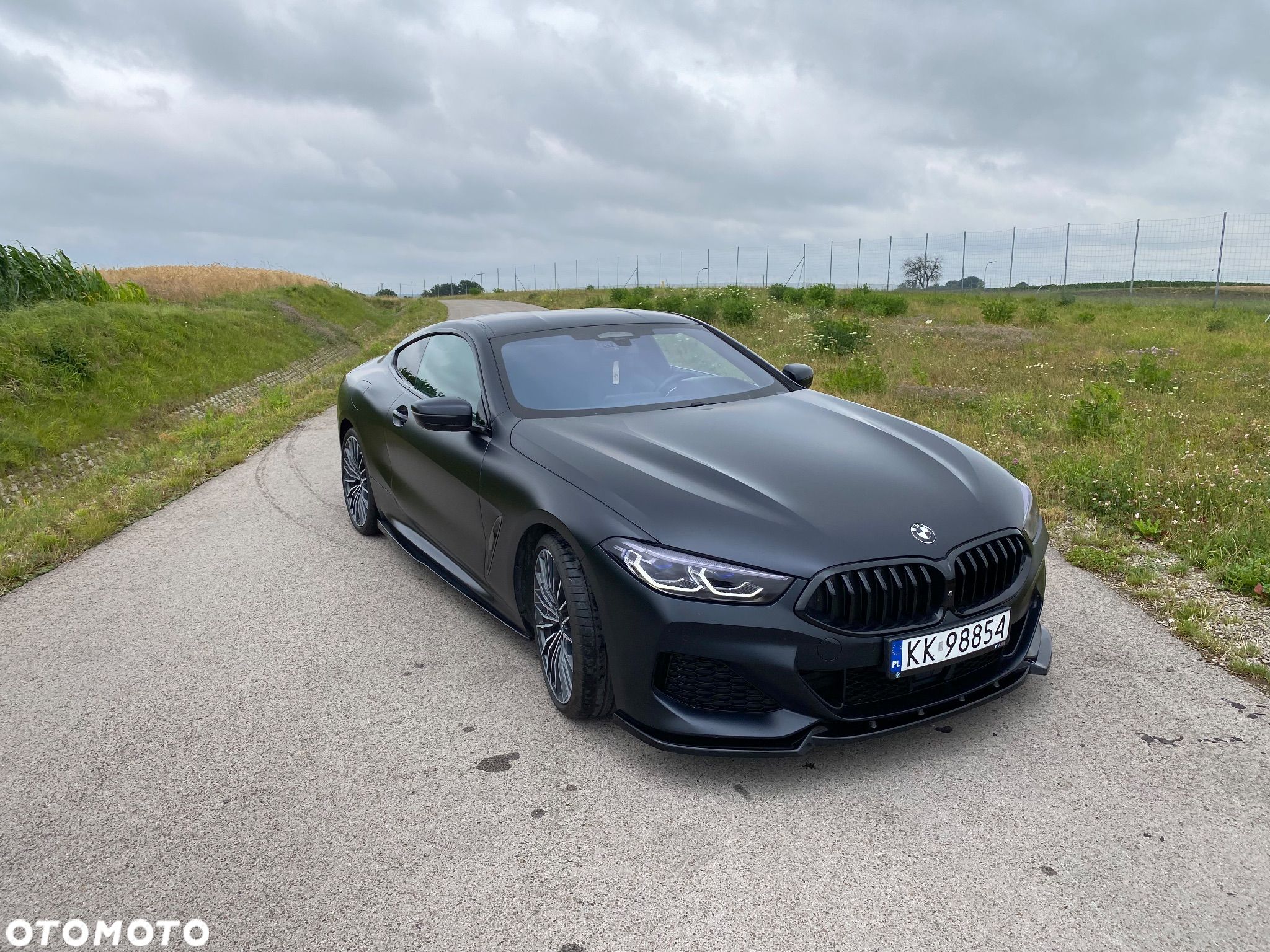 BMW Seria 8 - 1