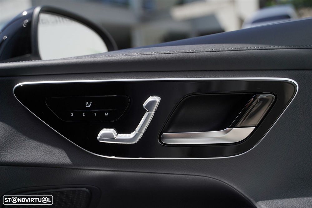 Mercedes-Benz GLC 300 e 4Matic - 37