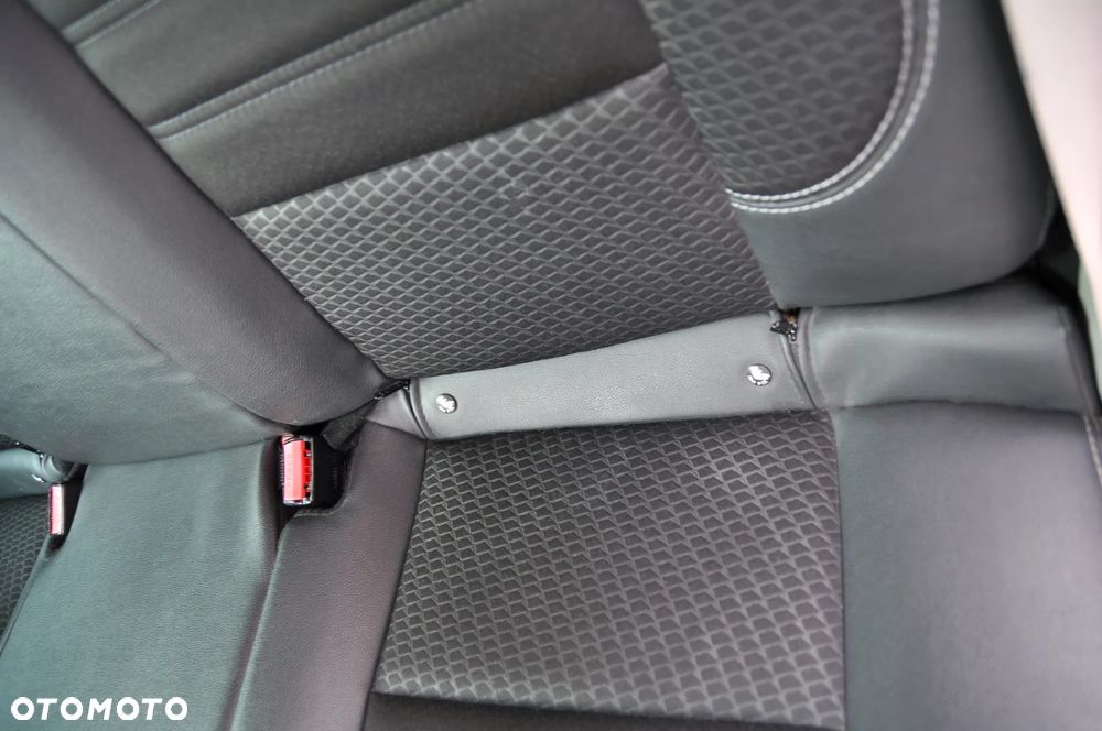 Renault Megane 1.6 dCi Bose - 17