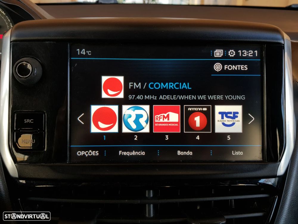 Peugeot 208 1.5 BlueHDi Signature - 21