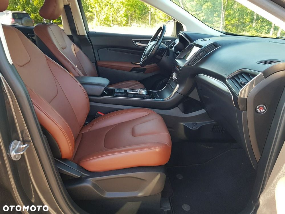 Ford Edge 2.0 EcoBlue Bi-Turbo 4x4 Titanium - 18