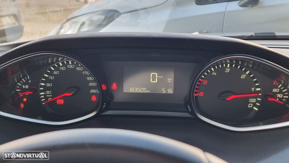 Peugeot 308 SW 1.5 BlueHDi Active - 21