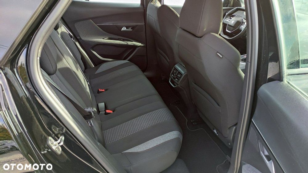 Peugeot 3008 - 23