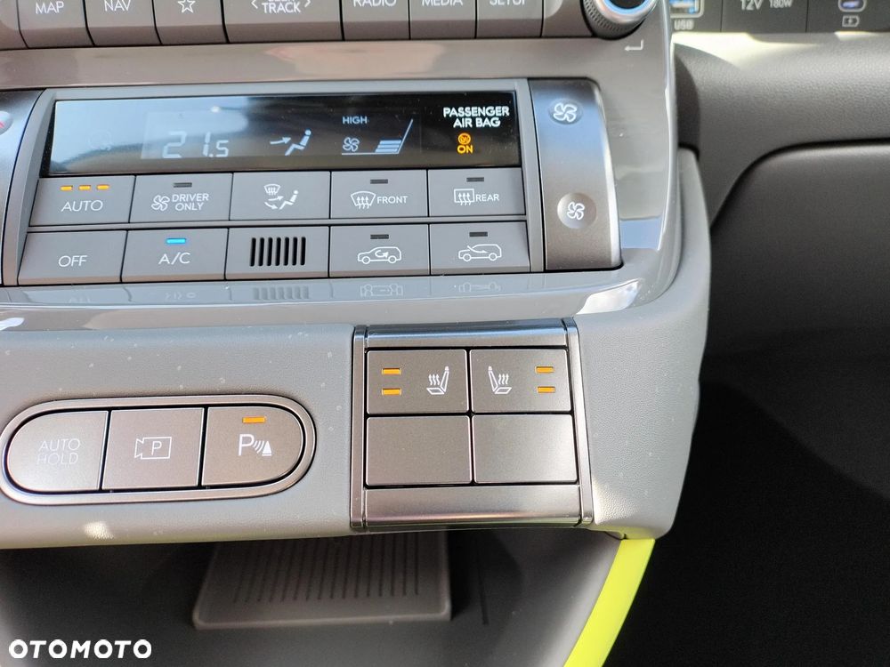 Hyundai Inster 49kWh Cross - 21