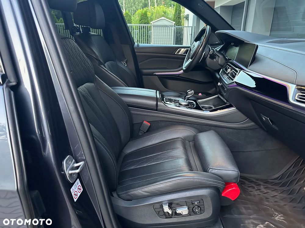 BMW X5 M M50d - 15