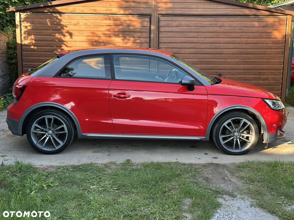 Audi A1 3-drzwiowe 1.0 TFSI ultra S tronic design - 6
