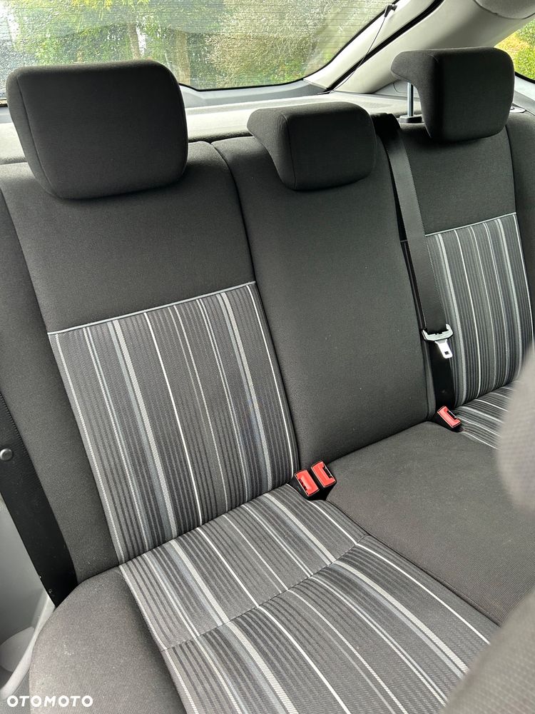 Ford Focus 1.6 FX Silver / Silver X - 13