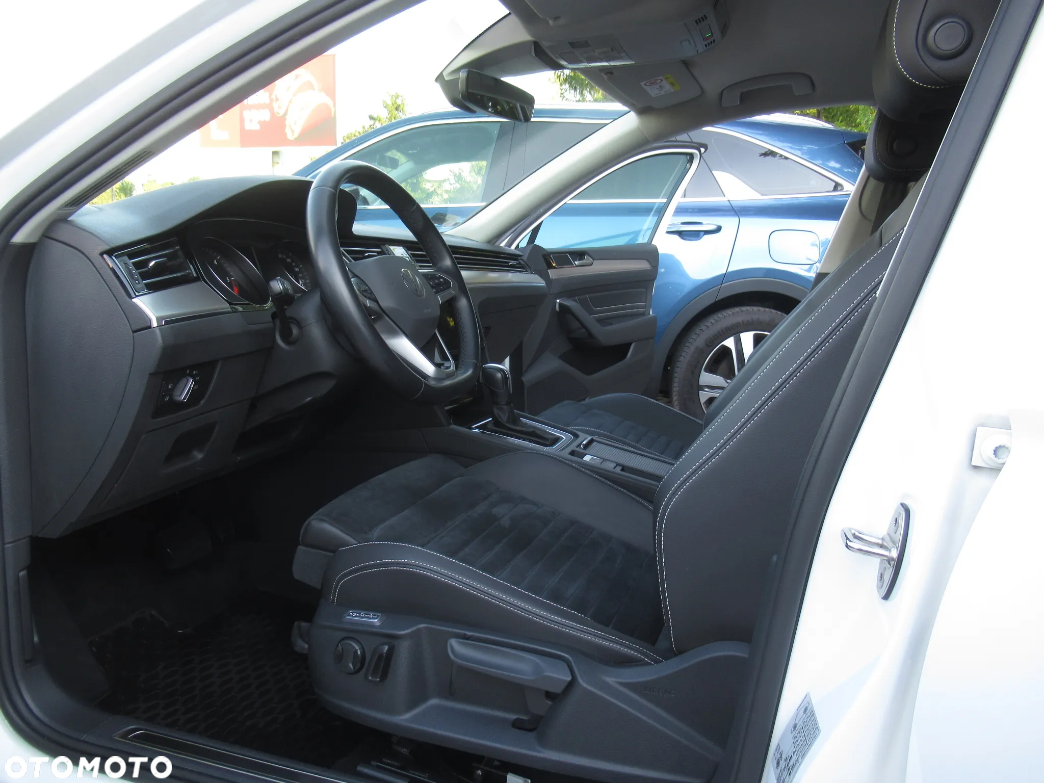 Volkswagen Passat 2.0 TDI EVO Elegance DSG - 5