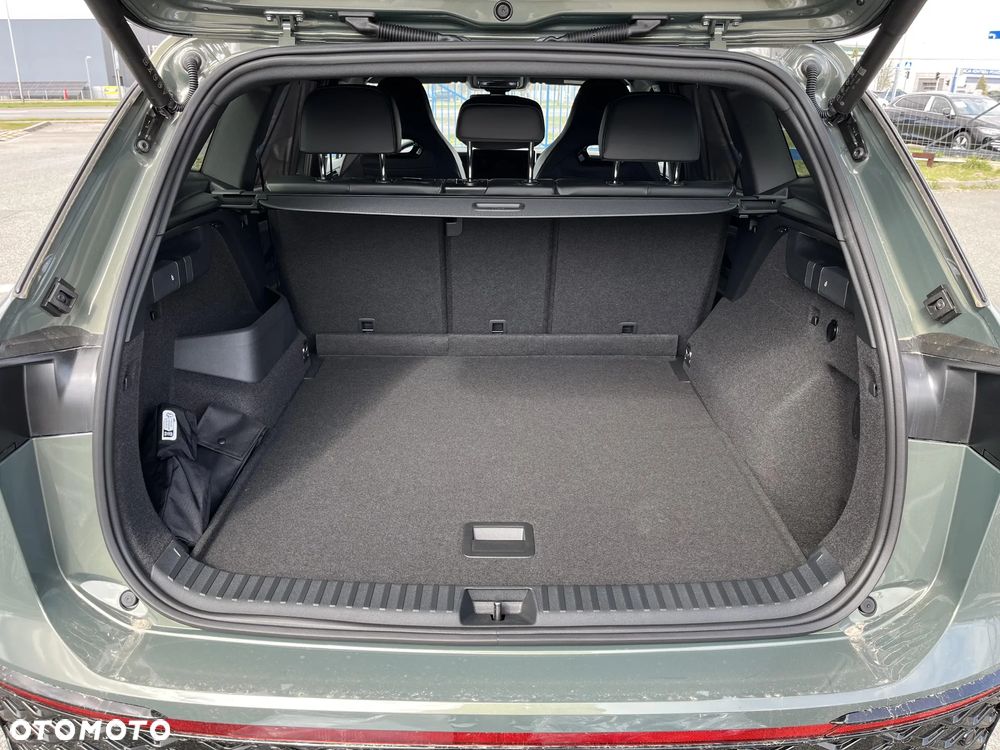Volkswagen Tayron 2.0 TSI 4Mot R-Line DSG - 17