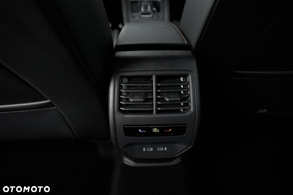 Cupra Formentor 2.0 TSI 4Drive VZ DSG - 25