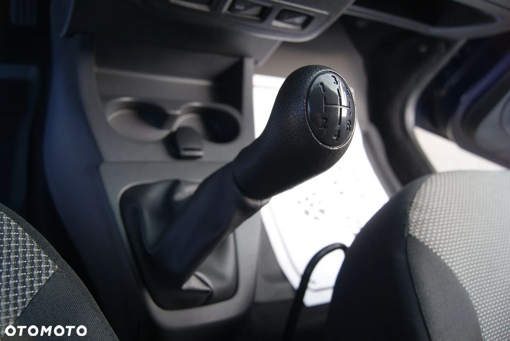 Dacia Lodgy 1.6 SCe Access S&S - 30