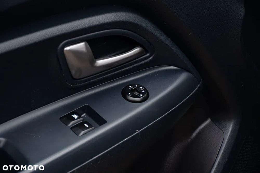 Kia Rio 1.2 Business Line - 37