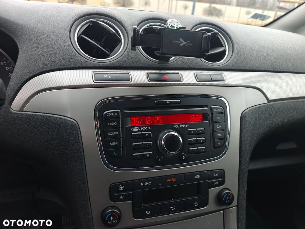 Ford S-Max 2.0 Trend - 12