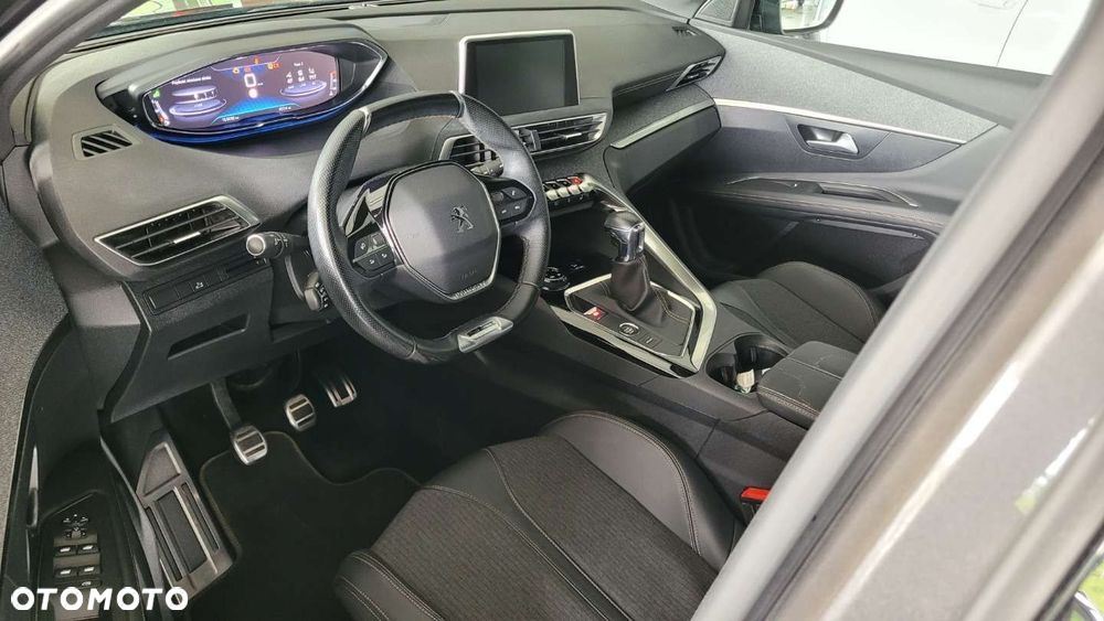 Peugeot 3008 - 18