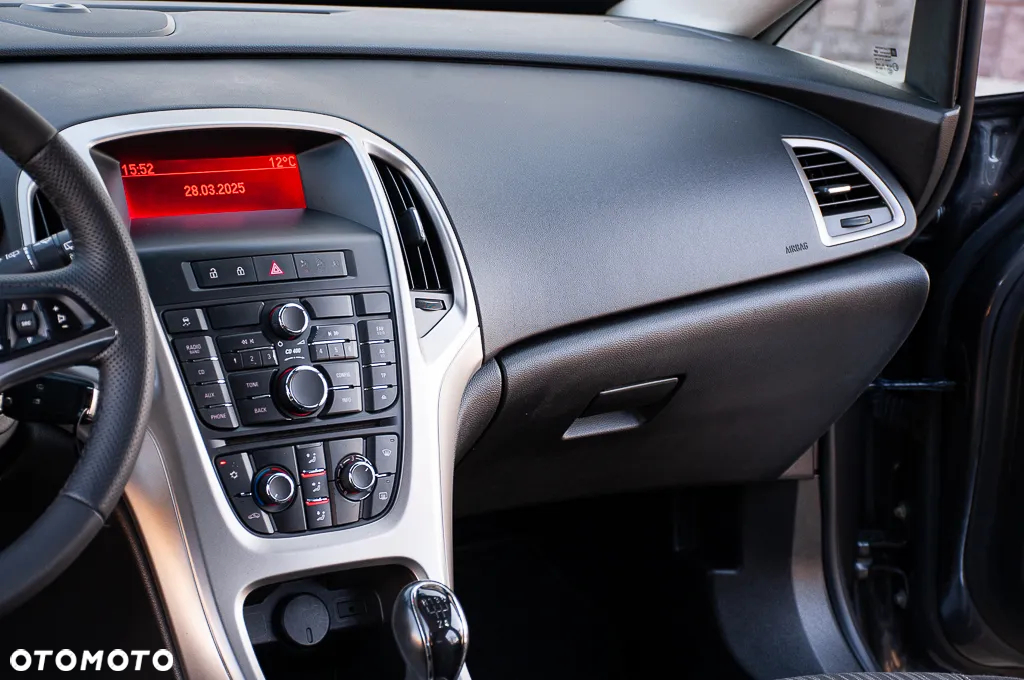 Opel Astra 1.6 Active - 28