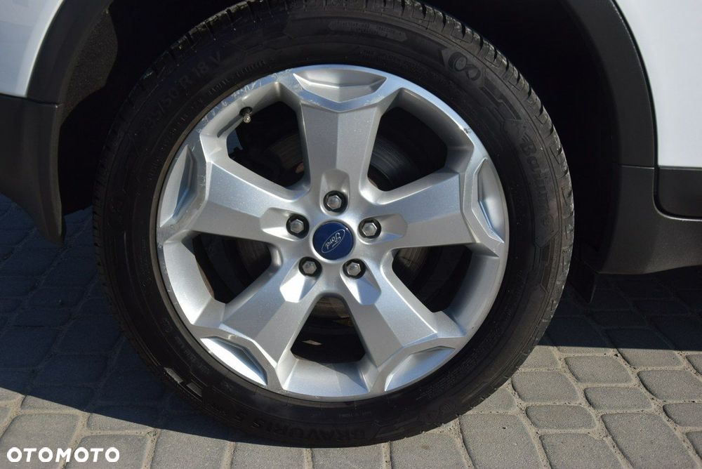 Ford Kuga 2.0 TDCi 4x4 Titanium - 37