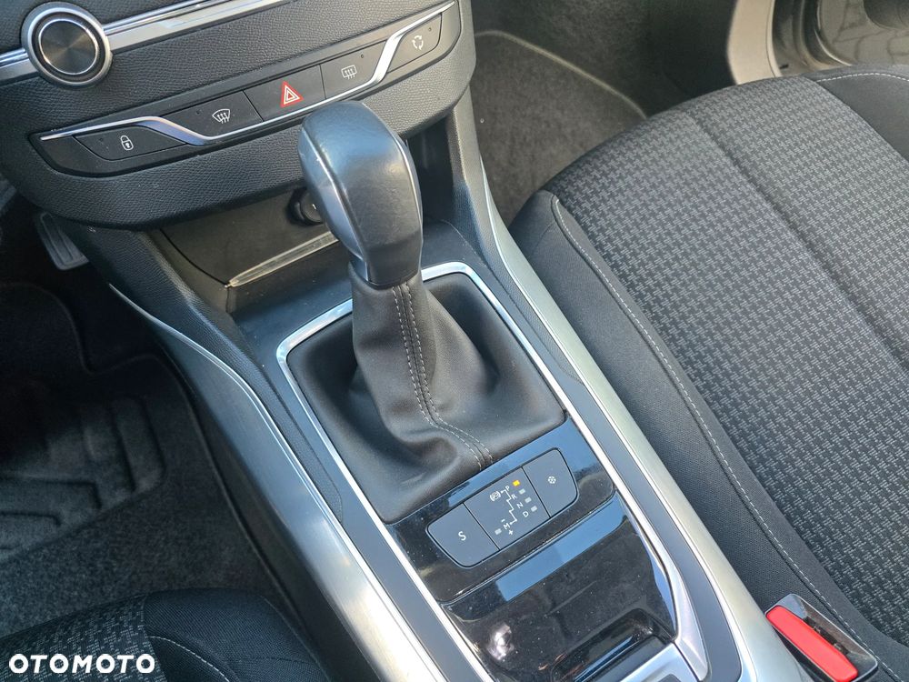 Peugeot 308 - 33