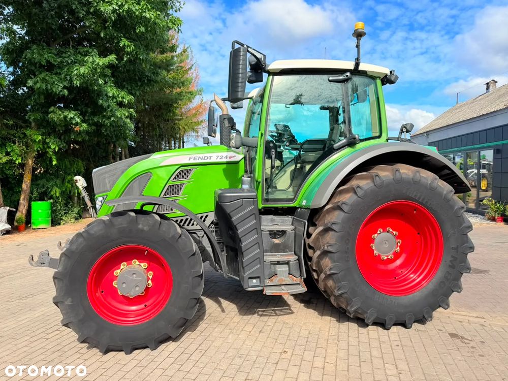 Fendt 724 Vario Profi Plus - 9