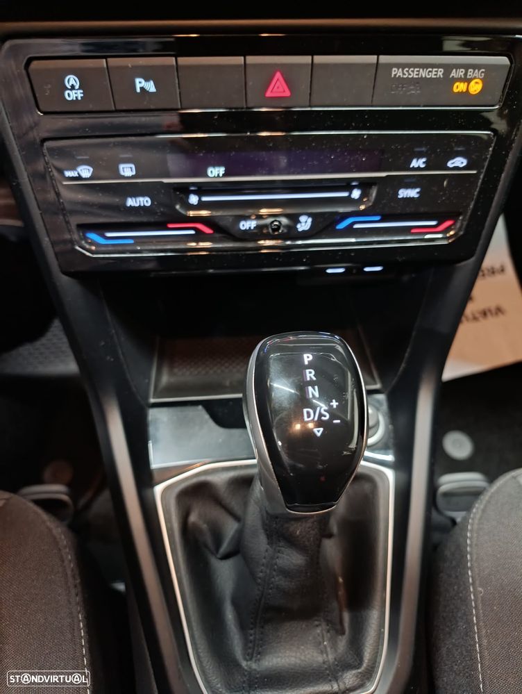 VW T-Cross 1.0 TSI Life DSG - 25