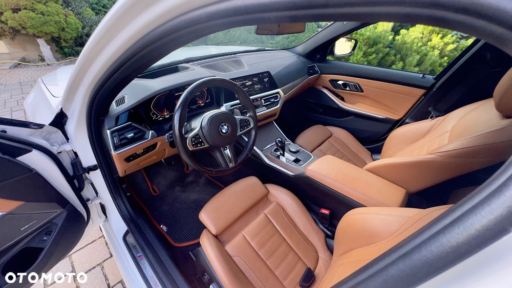 BMW Seria 3 M340i xDrive - 17