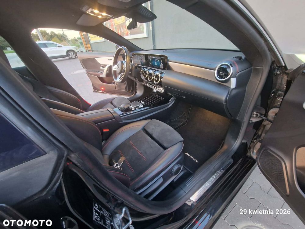 Mercedes-Benz CLA 200 AMG Line 7G-DCT - 16