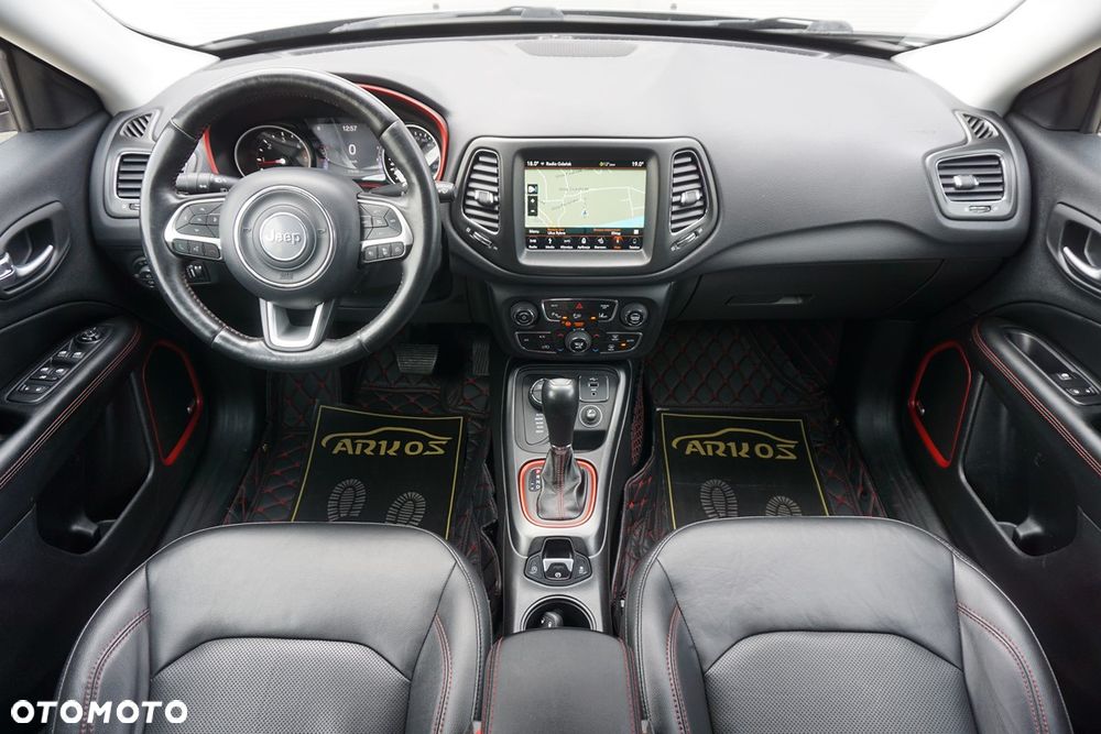 Jeep Compass 2.0 MultiJet Active Drive Low Automatik Trailhawk - 2