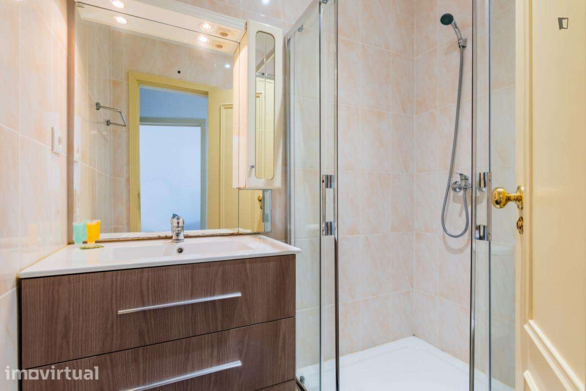 Apartamento com 3 quartos - localizado em Anjos Lisbon - Grande imagem: 2/29